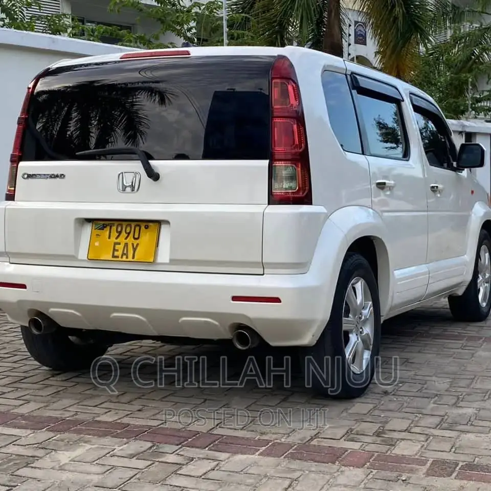 Honda Crossroad 2009 White
