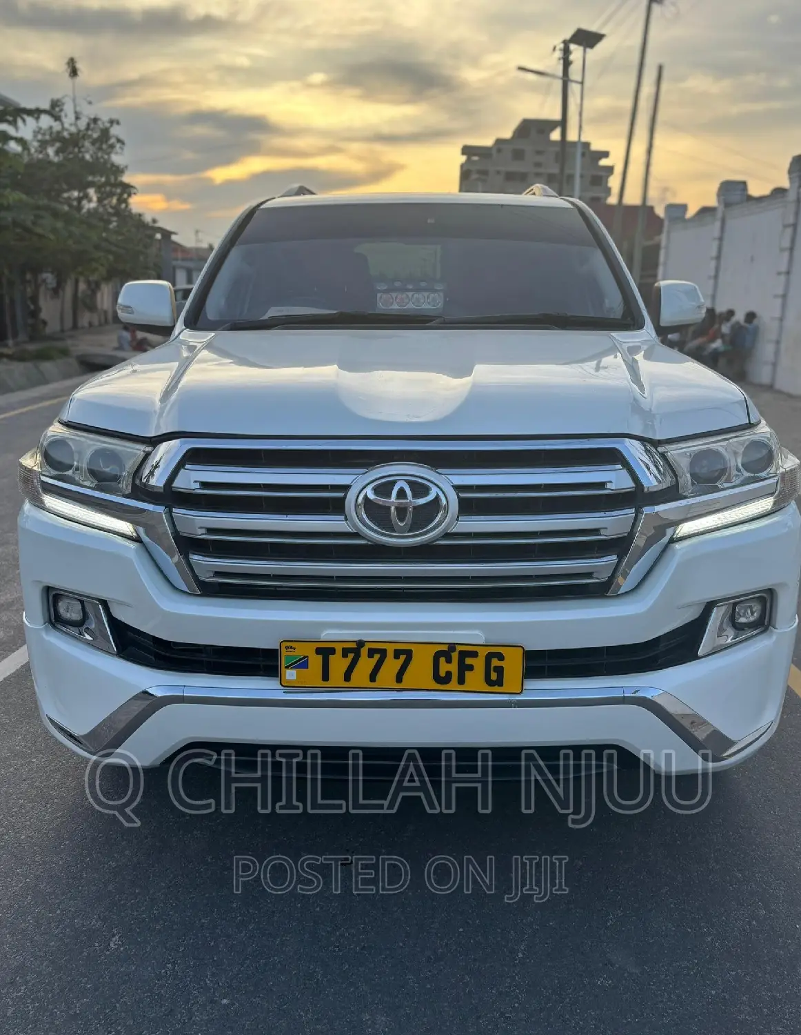 Toyota Land Cruiser 2012 White