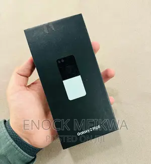 New Samsung Galaxy Z Flip 5 256 GB Black