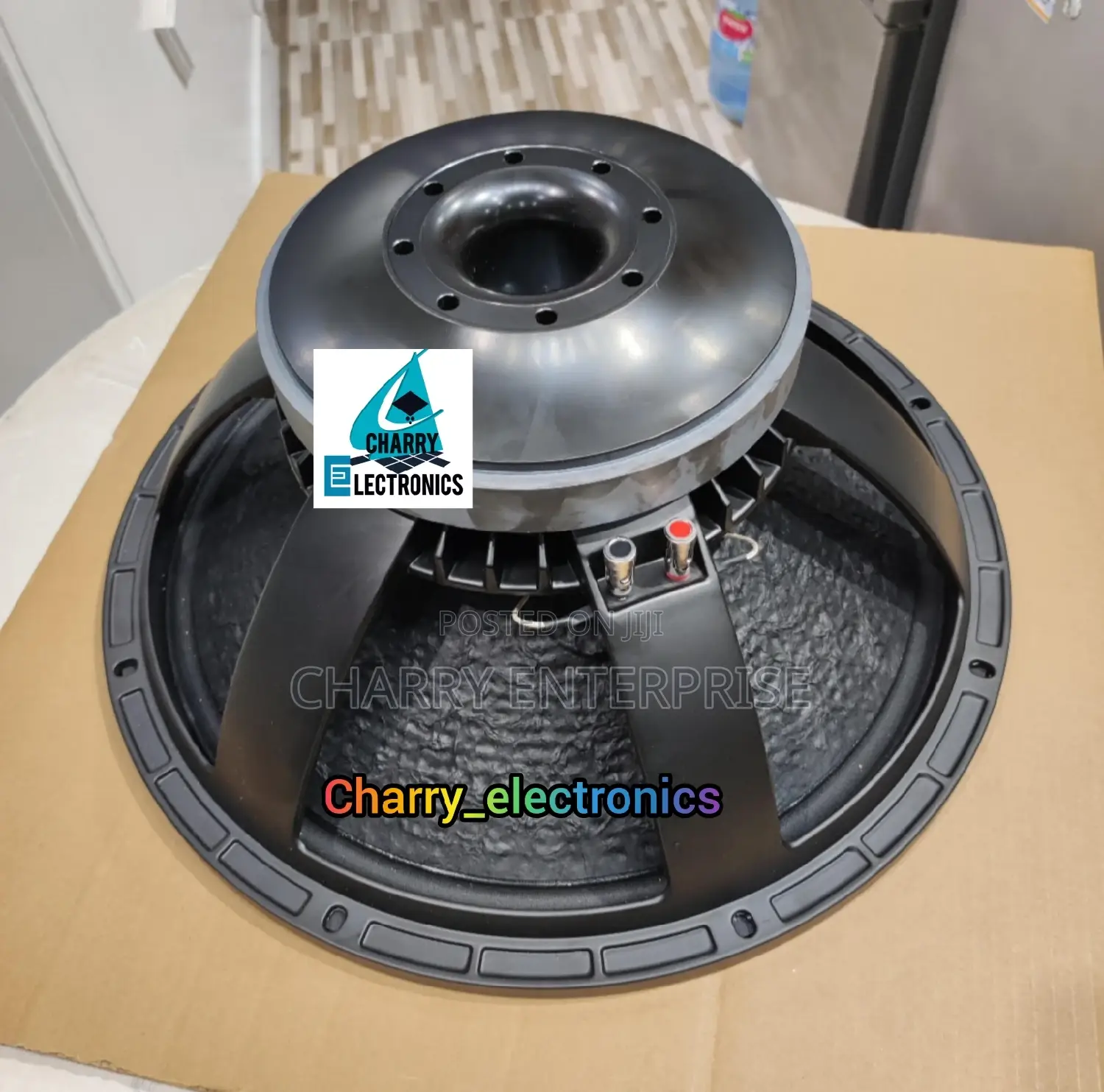 JBL Powerful BASE Speaker Size 18" 