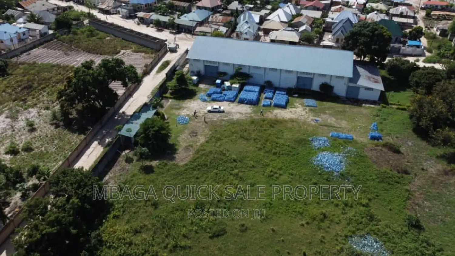 Warehouse /Godown 1000sqm for Sale at Mbagala Chamaz