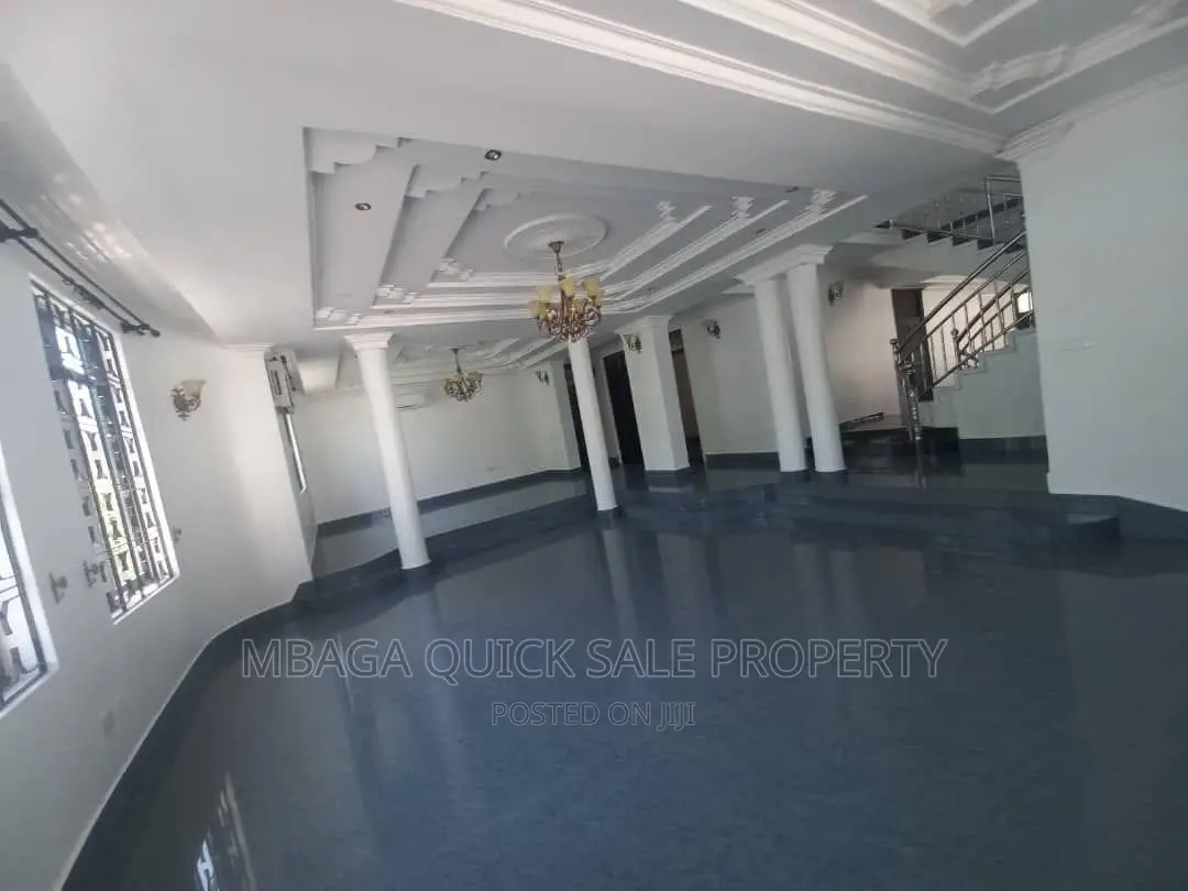 5bdrm House in Masaki for sale
