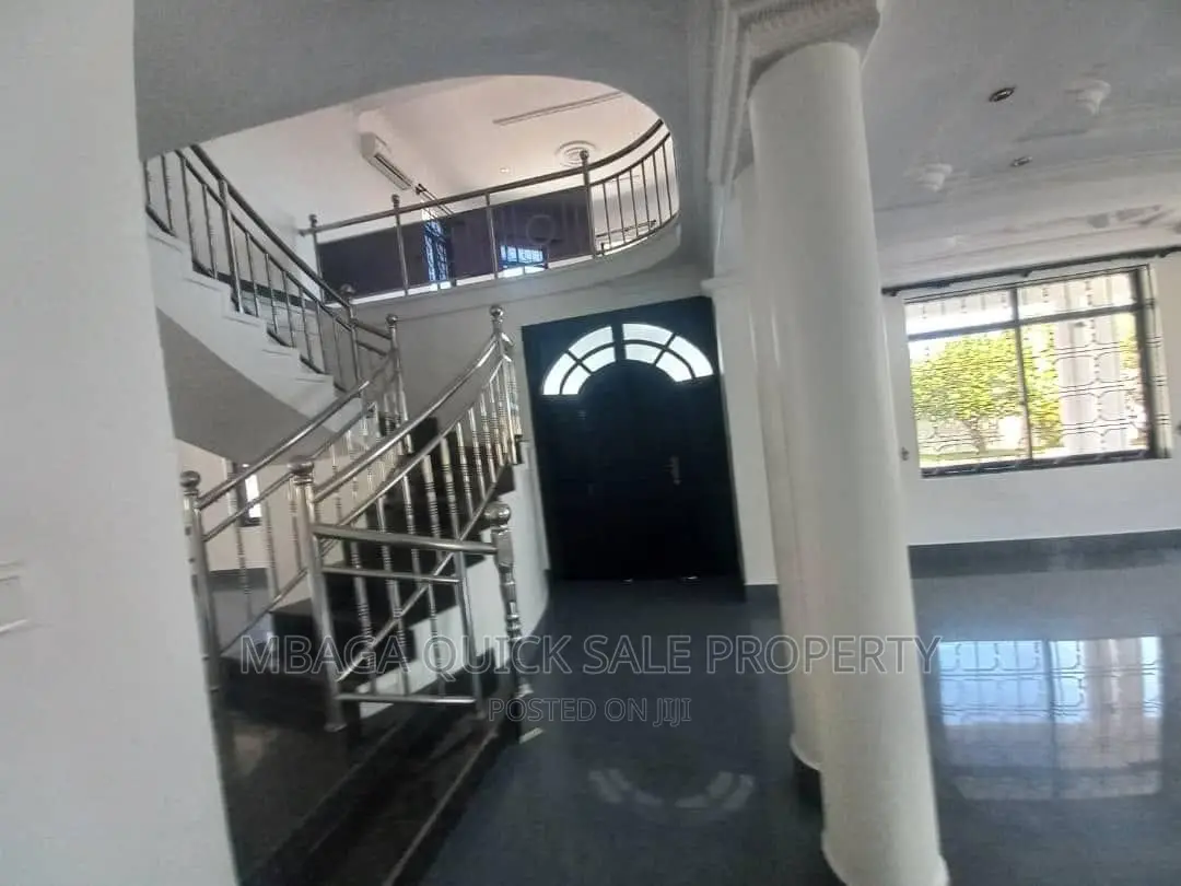 5bdrm House in Masaki for sale