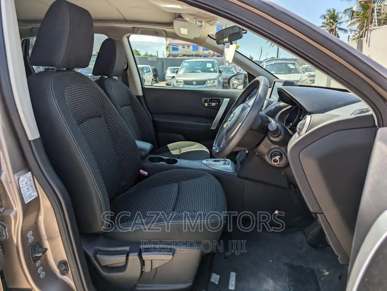 Nissan Dualis 2010 Gray