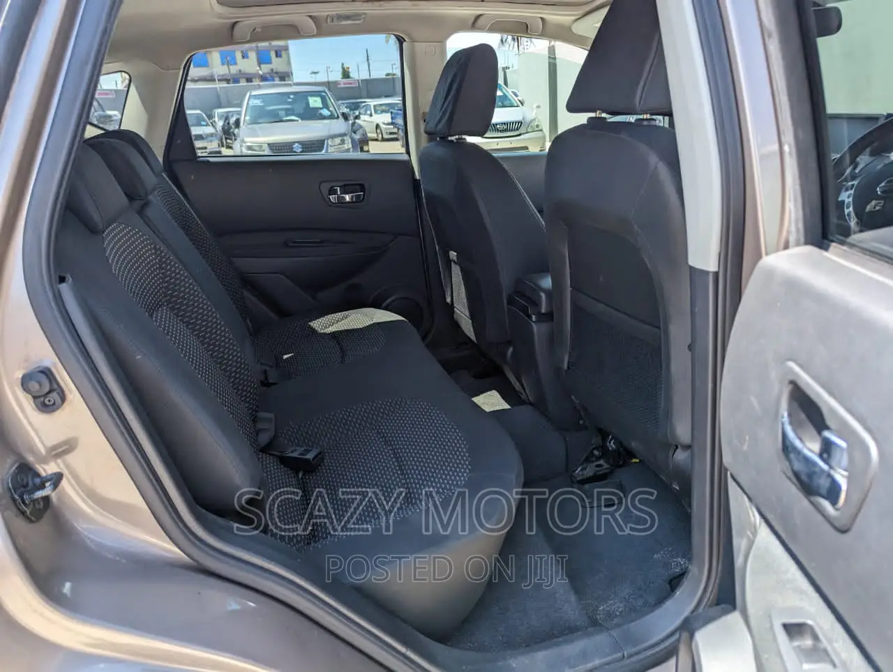Nissan Dualis 2010 Gray