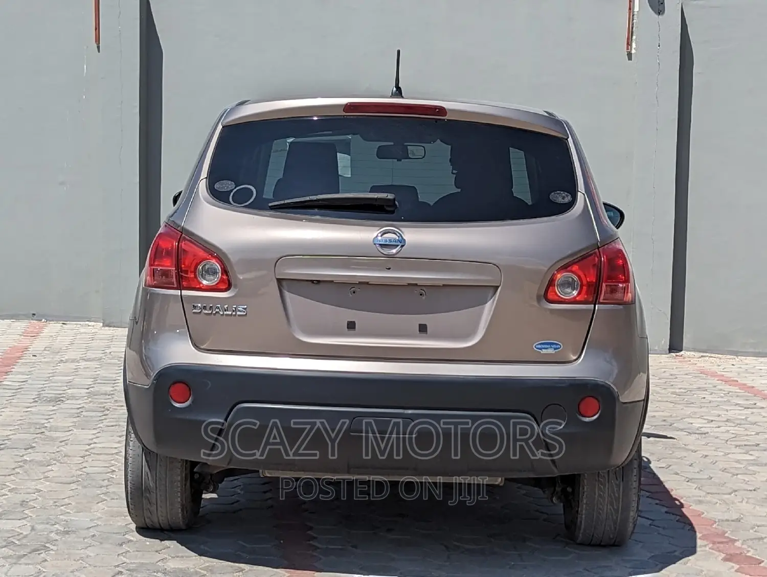 Nissan Dualis 2010 Gray