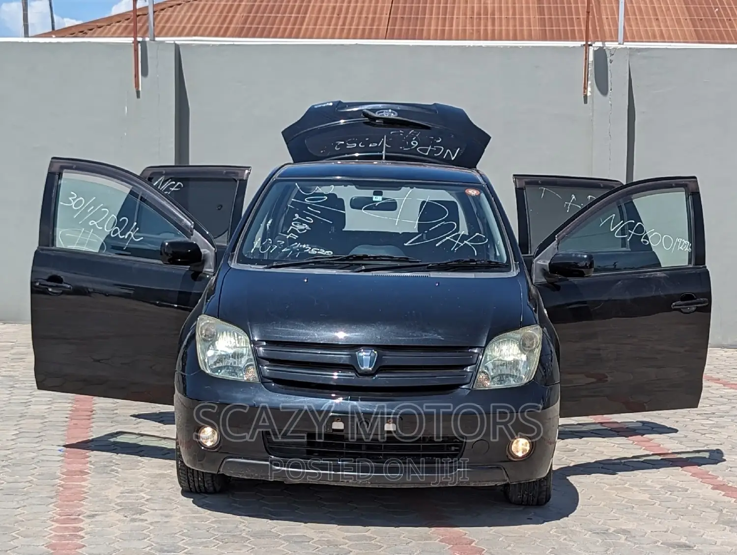 Toyota IST 2004 Black