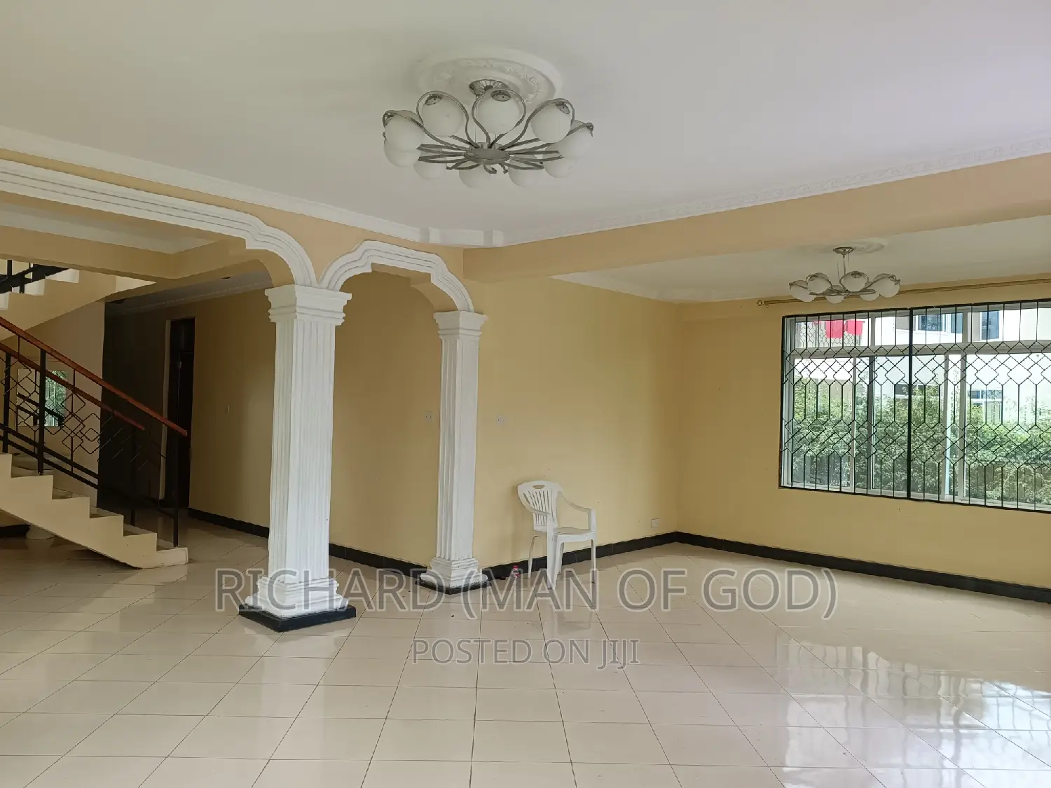 8bdrm Bungalow in Arusha for rent