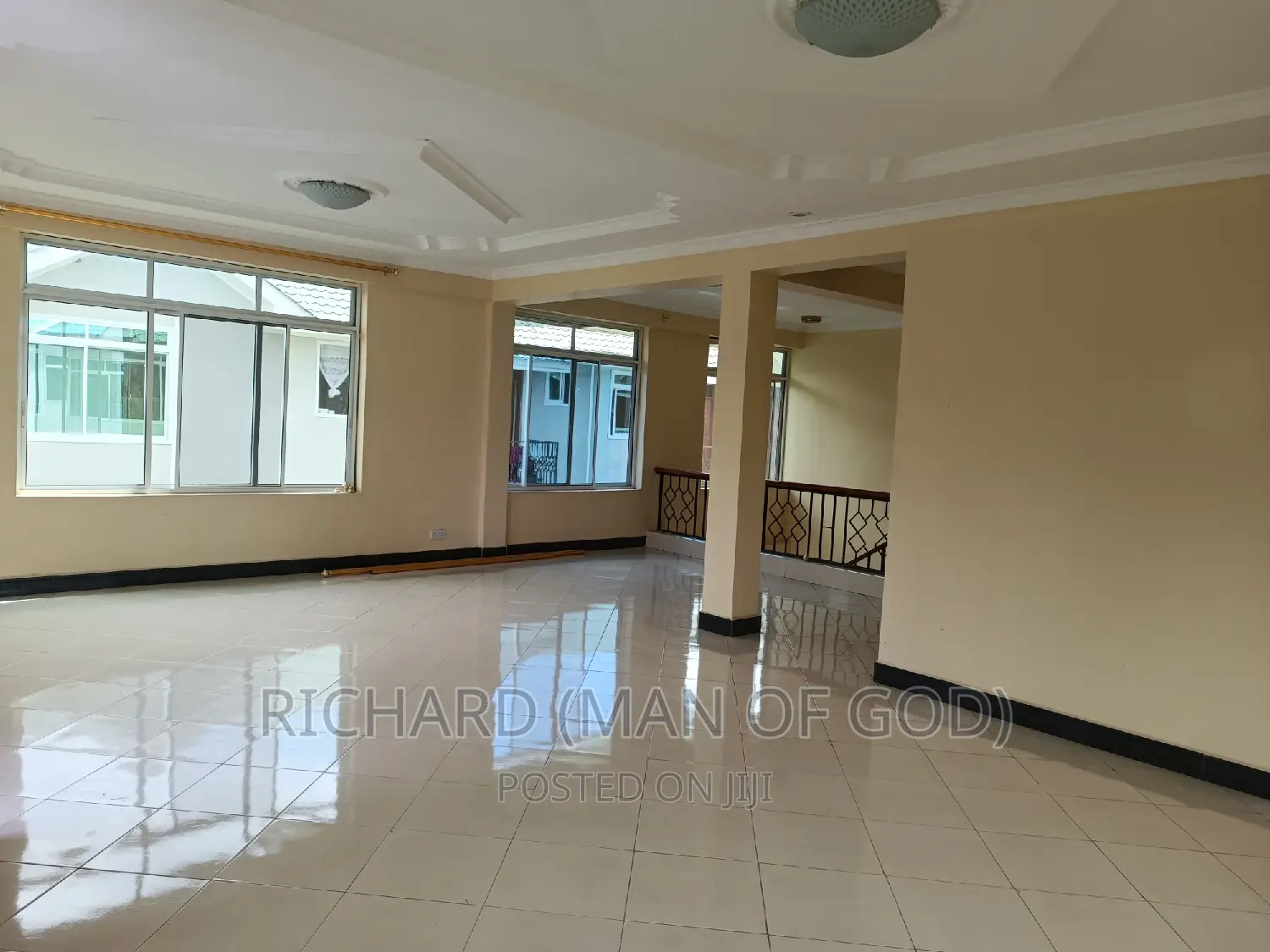 8bdrm Bungalow in Arusha for rent