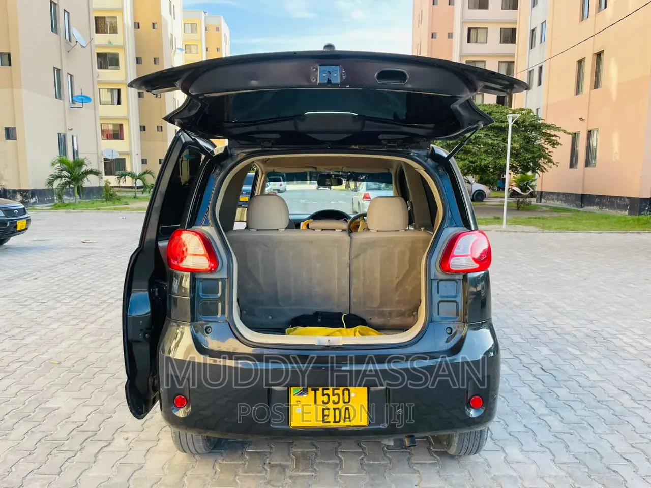 Toyota Porte 2005 Black