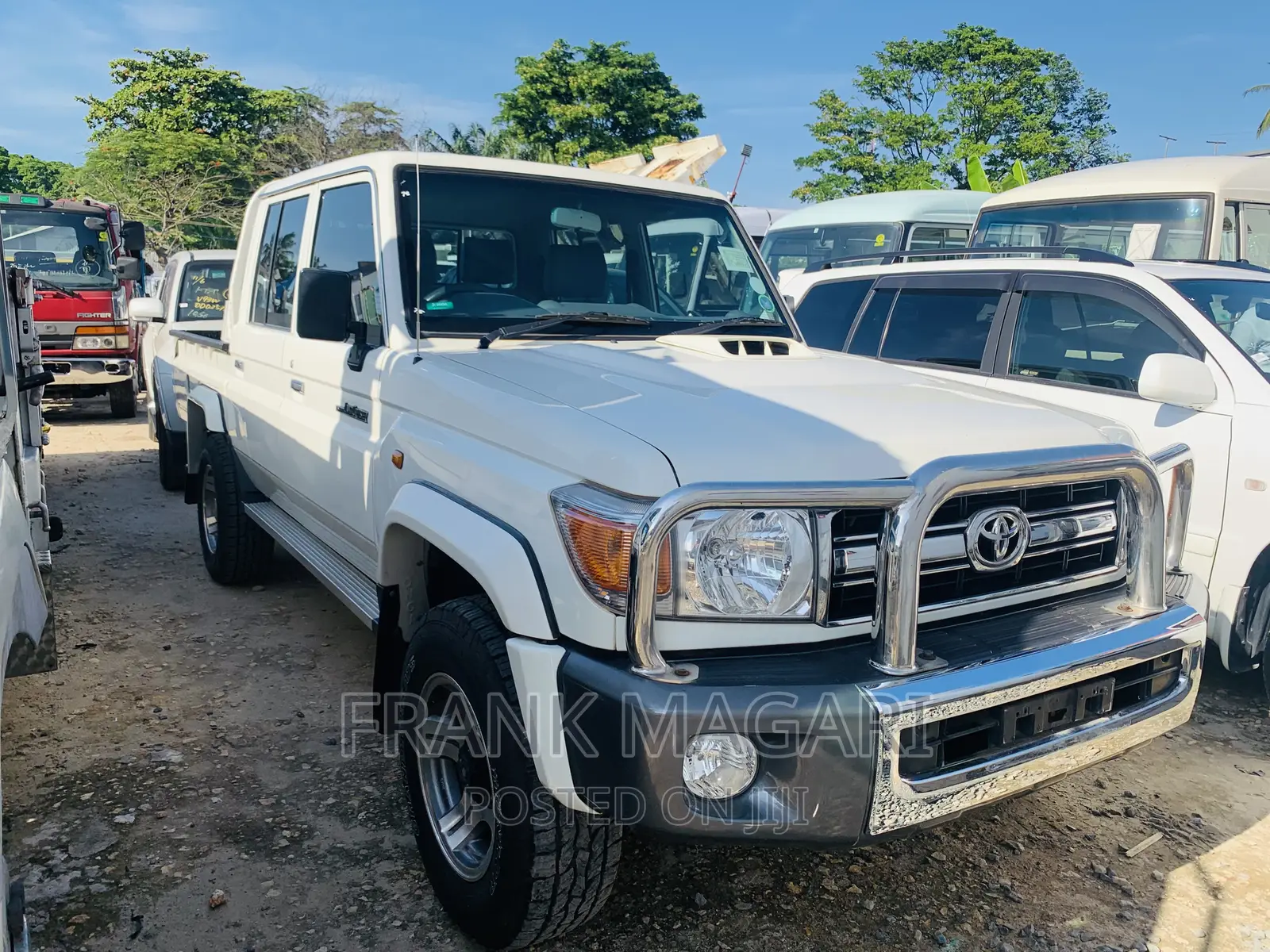 Toyota Land Cruiser 2018 White
