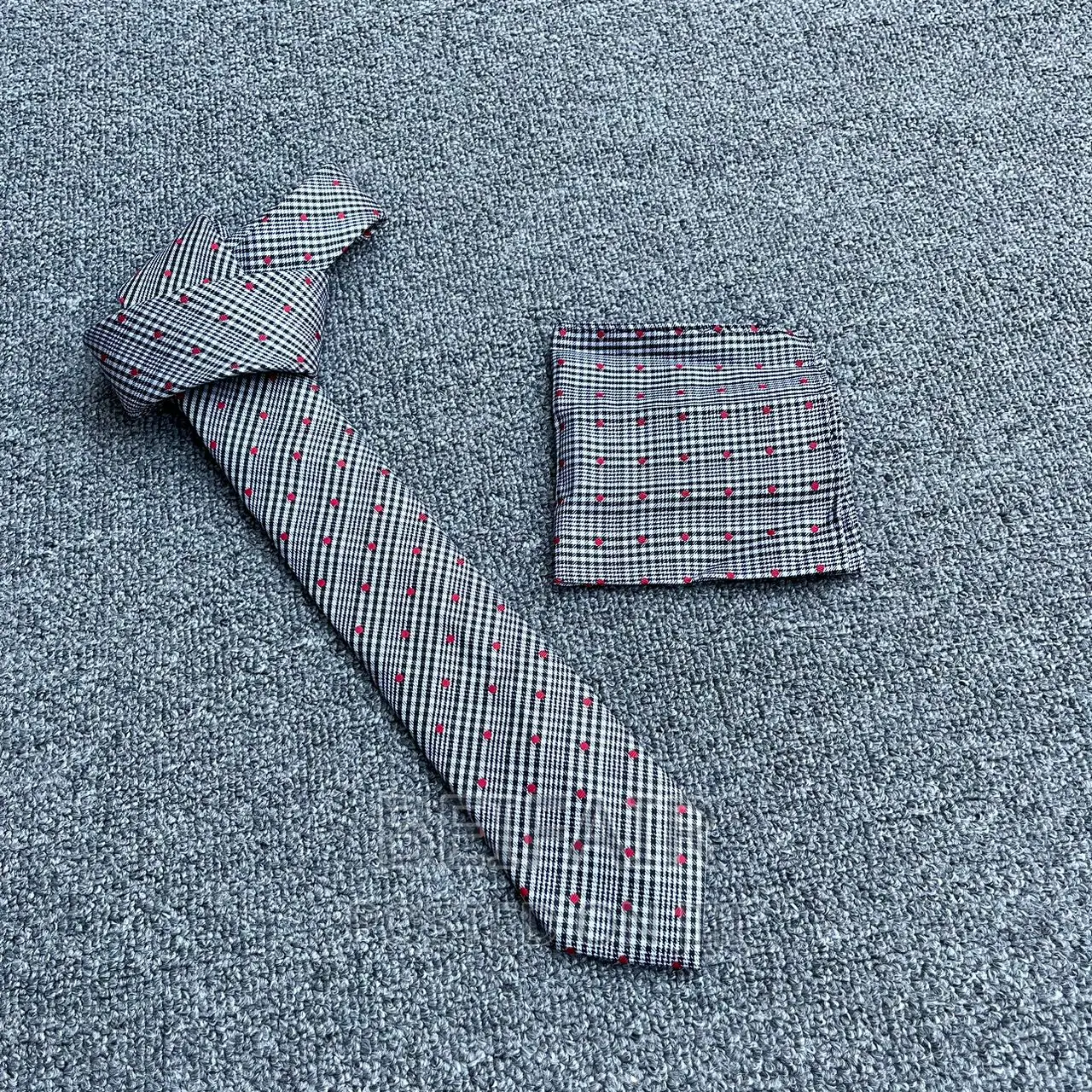 Tai Na Kitambaa Chake | Tie and Pocket Square