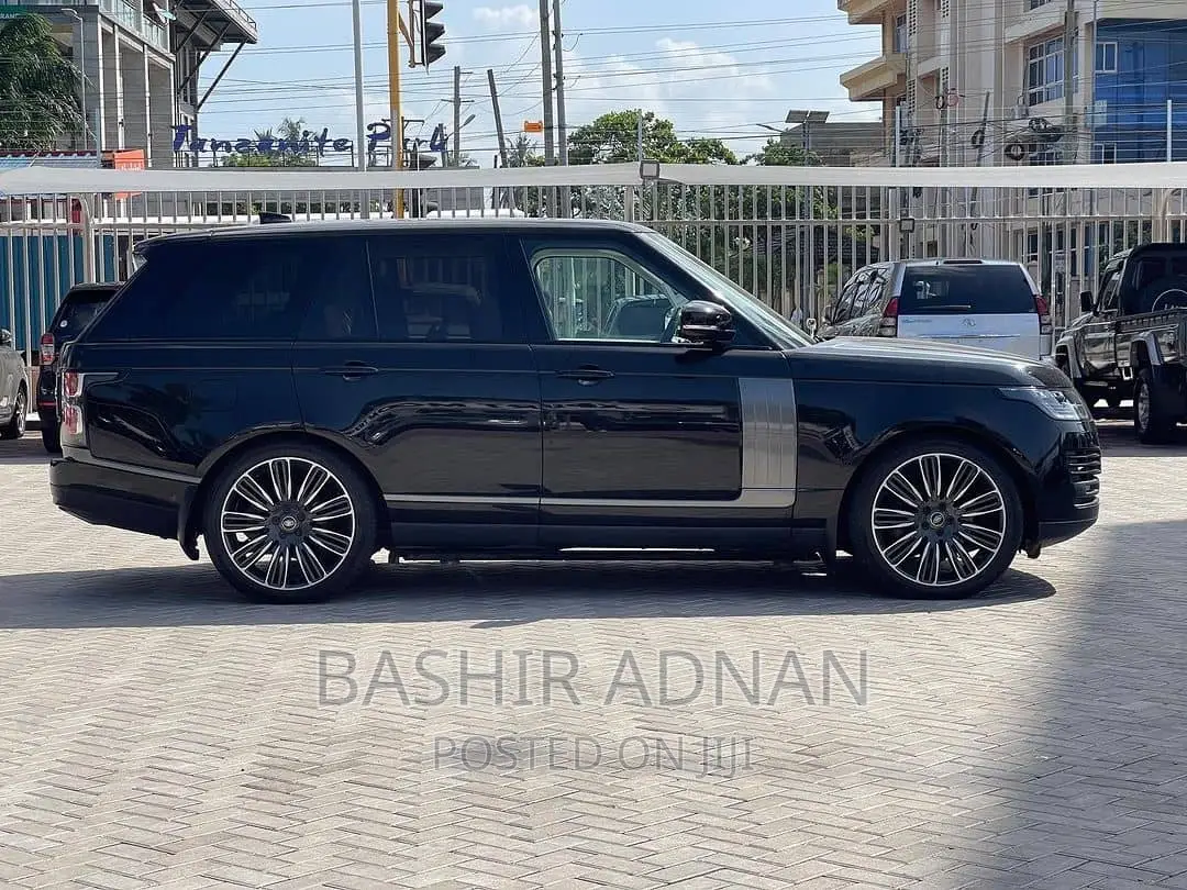 Land Rover Range Rover Vogue 2020 Black