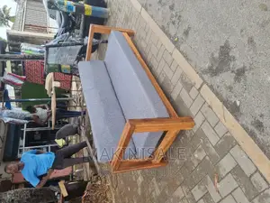 Sofa Nzuri Sana Simple