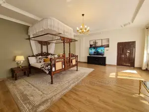 Furnished 7bdrm House in Njiro  Block C for sale