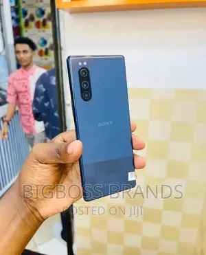 Photo - Sony Xperia 5 128 GB