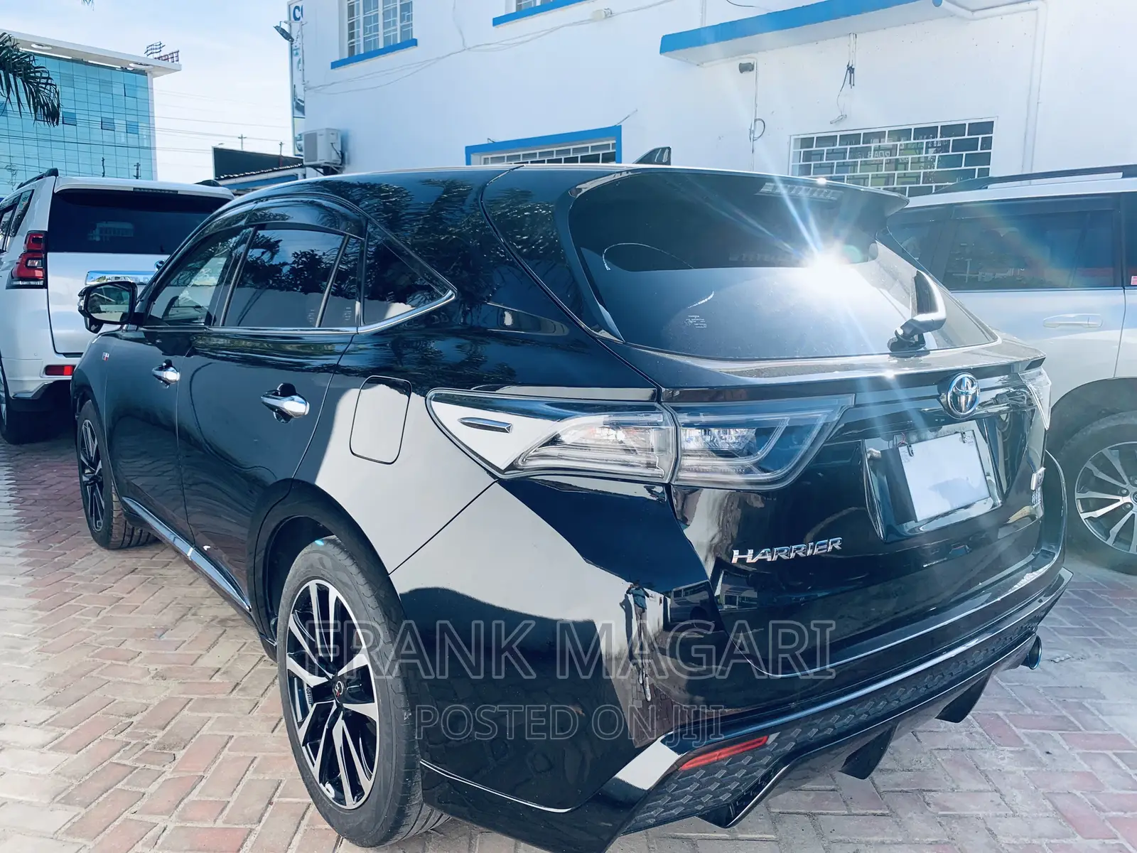 Toyota Harrier 2.0 Turbo 4WD 2017 Black