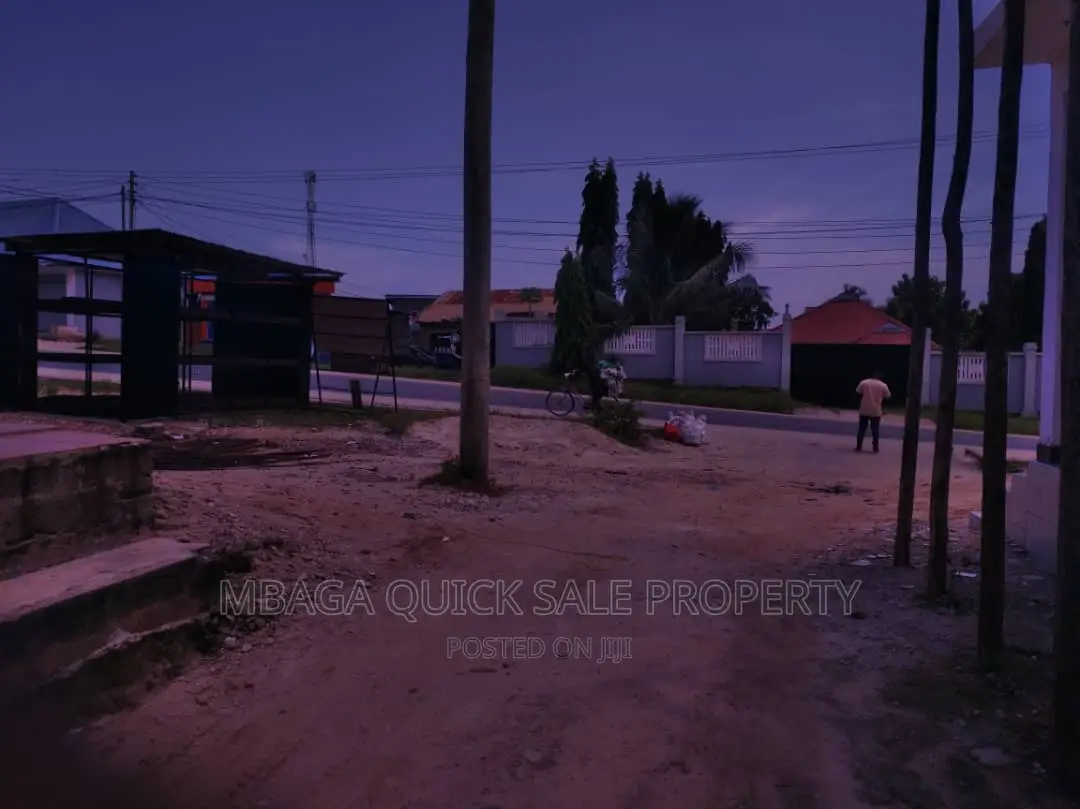 Shop Frem for Rent at Main Road at Goba Makongo
