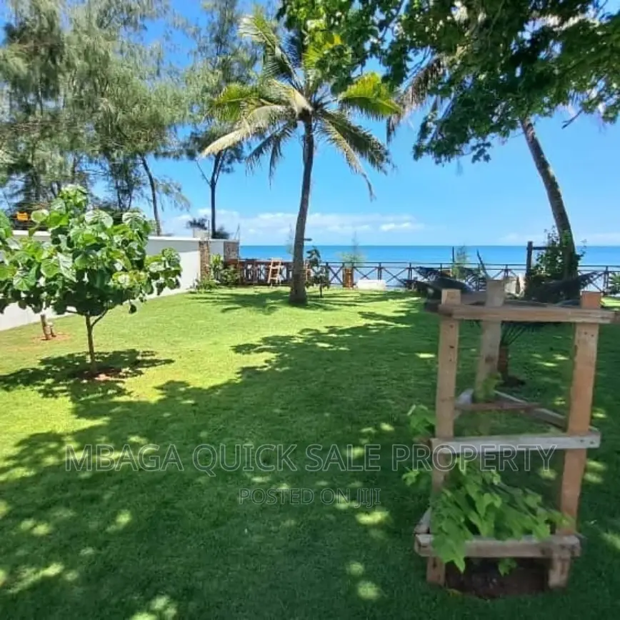 4bdrm House in Bahari Beach for sale