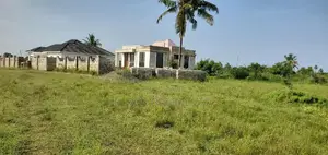 Kiwanja Kinauzwa Kigamboni ,Gezaulole