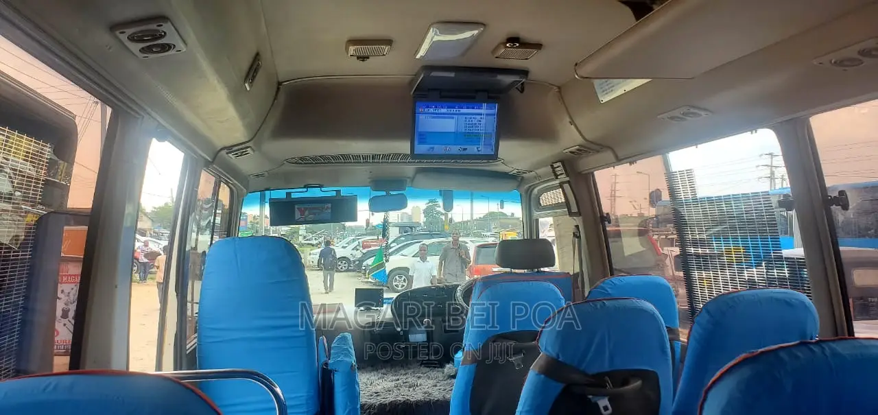 Toyota Coaster 2004 White