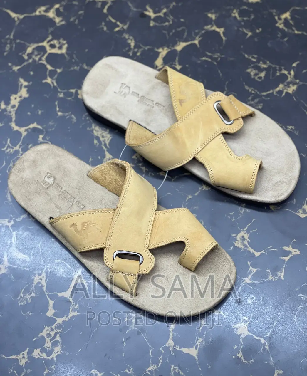 Open Shoes Camer Brown Material Leather