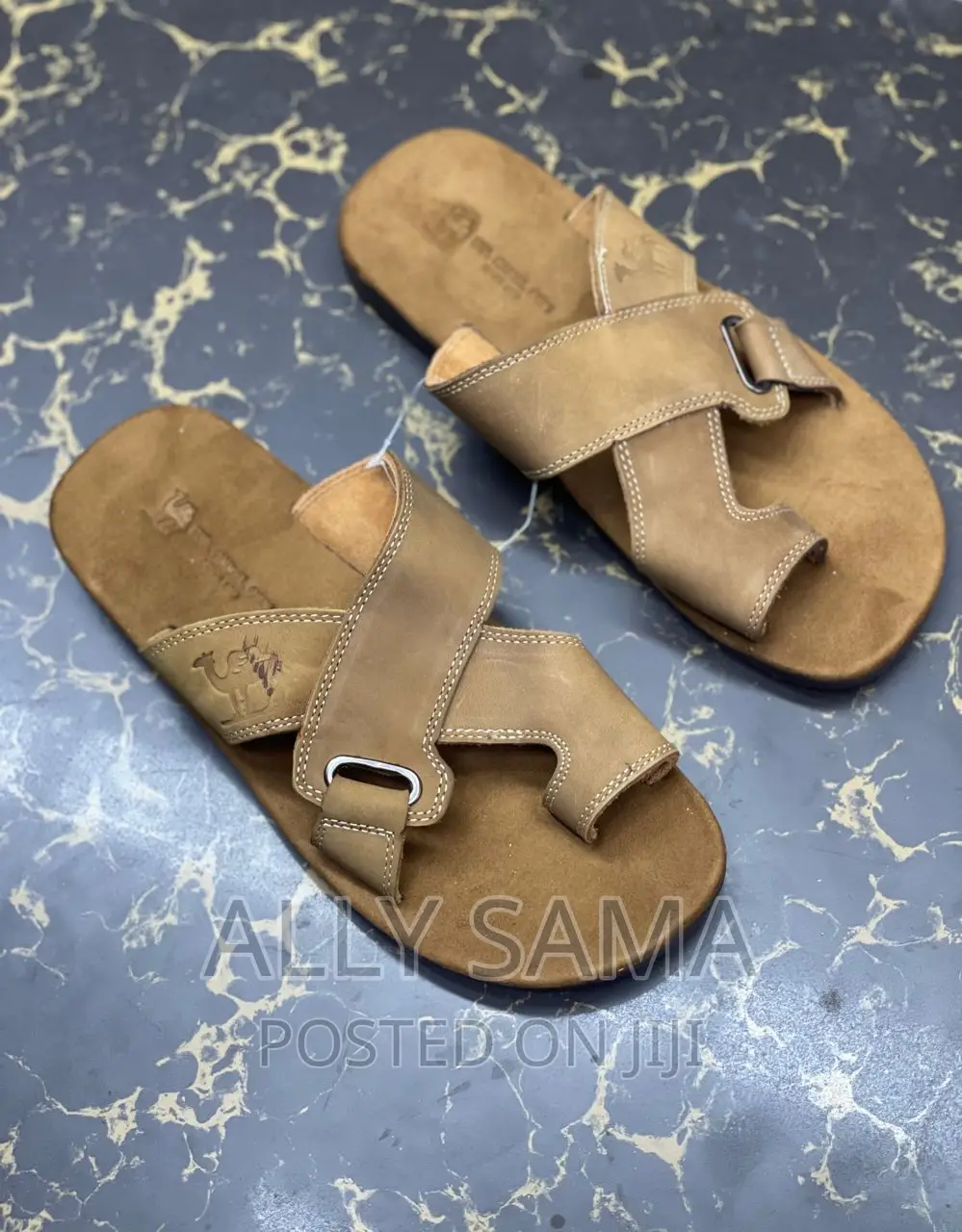 Open Shoes Camer Brown Material Leather