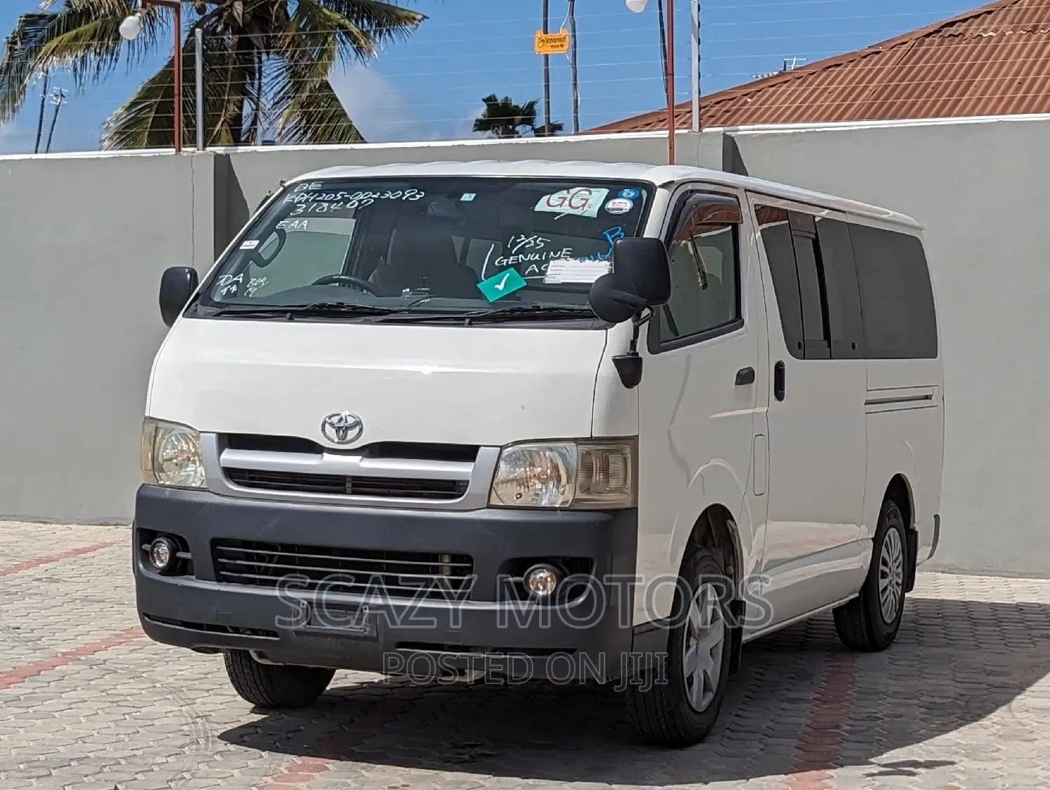 Toyota Quantum 2006 White