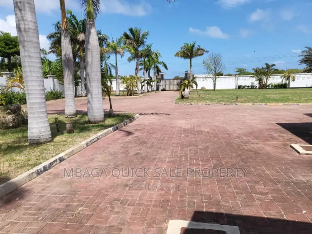 4bdrm House in Bahari Beach, Kunduchi for rent