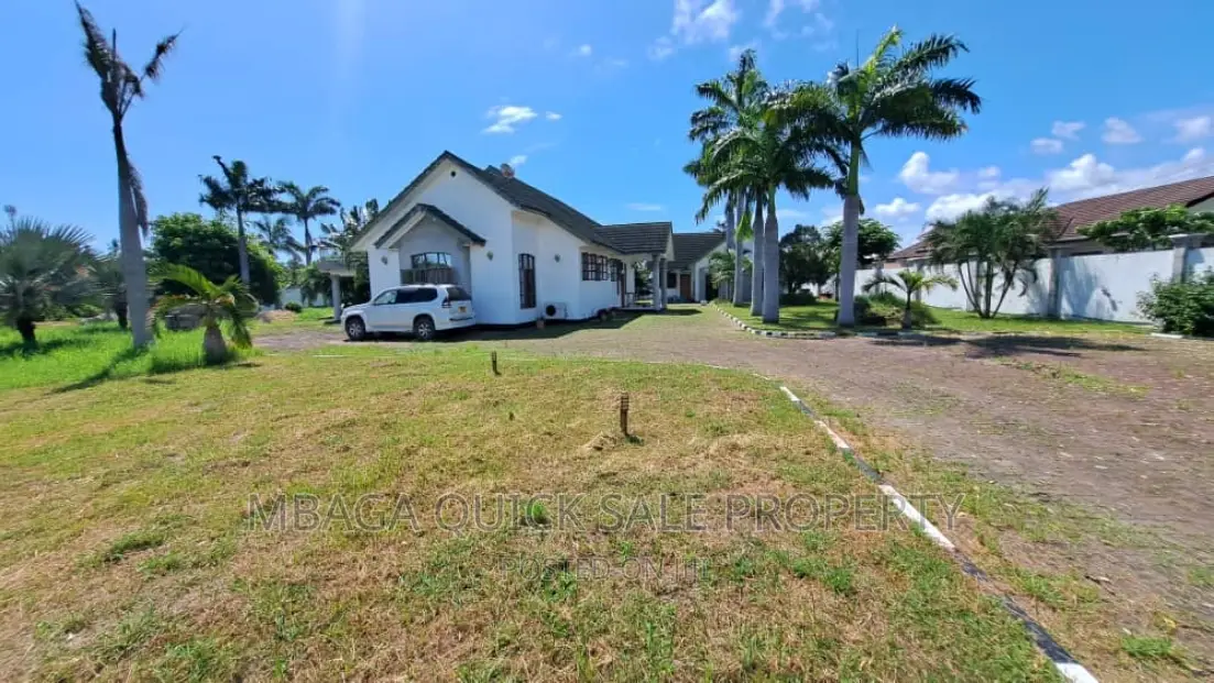 4bdrm House in Bahari Beach, Kunduchi for rent