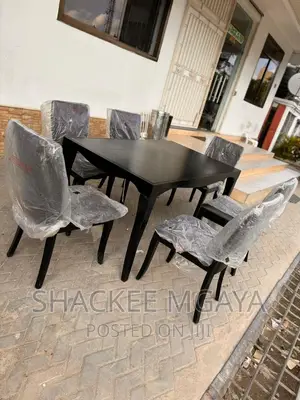 Dining Table Viti 6 Ni Nzuri Sana