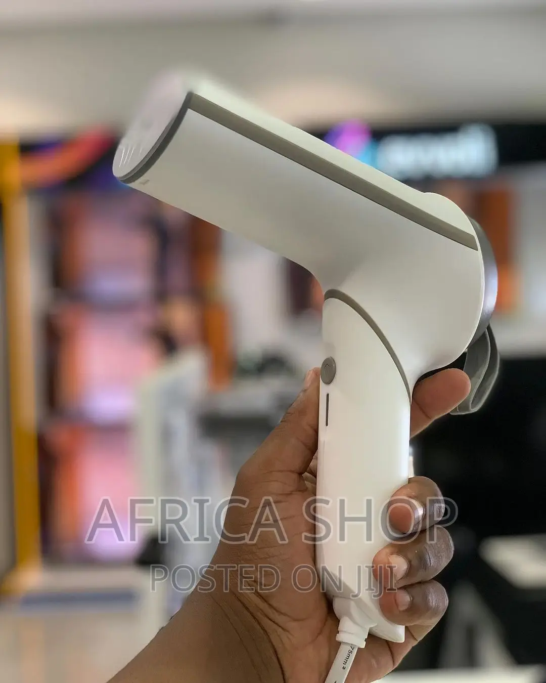 Evvoli Portable Hand Garment Steamer EVIR-HS800W