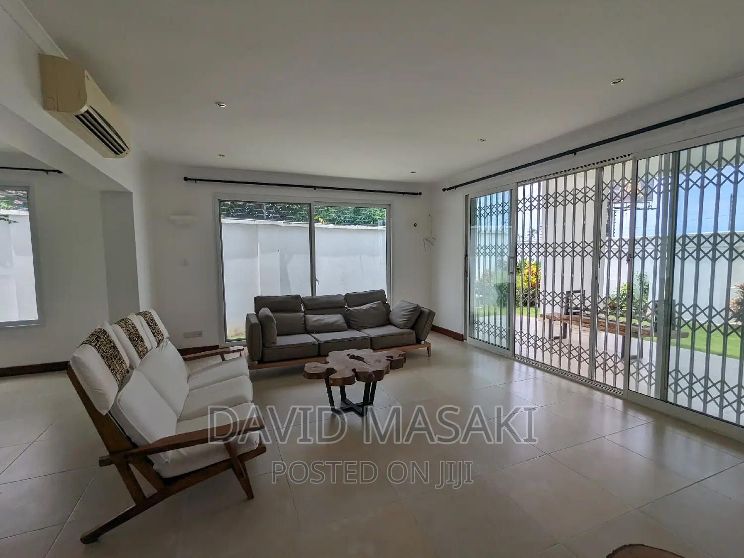 4bdrm Villa in Villas Frangi, Oyster Bay for rent
