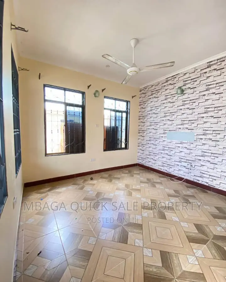3bdrm House in Mbezi Masana for rent