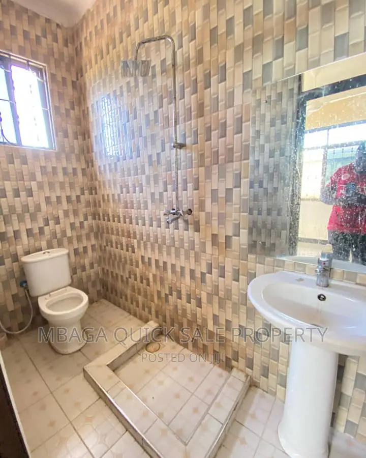 3bdrm House in Mbezi Masana for rent