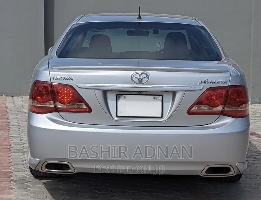 Toyota Crown 2008 Gray