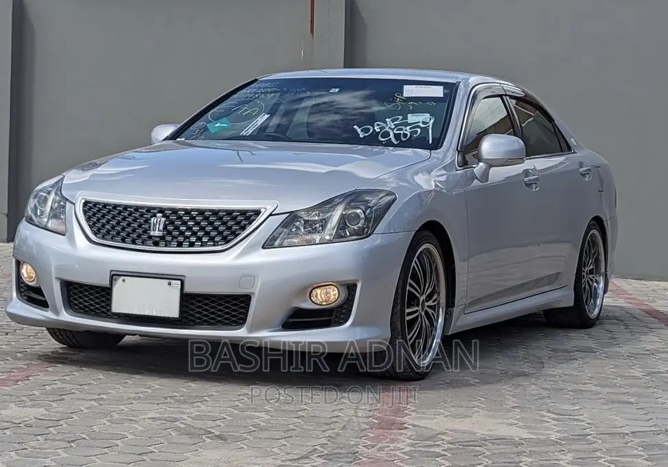 Toyota Crown 2008 Gray