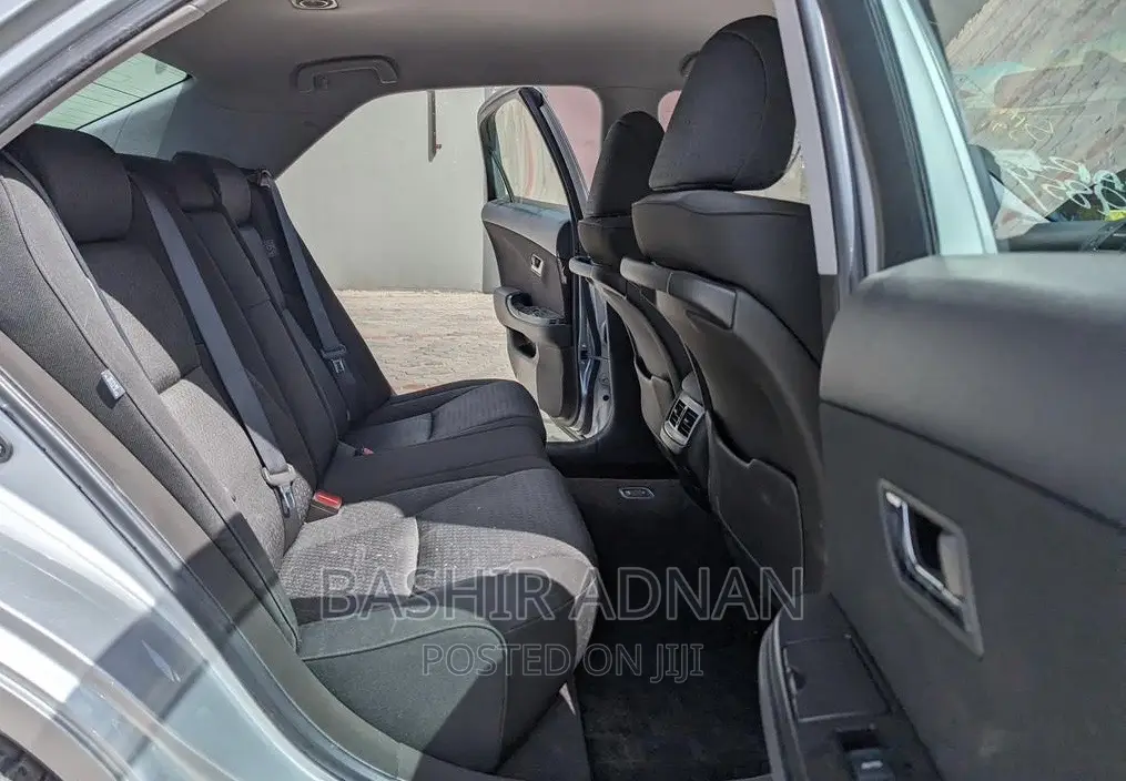 Toyota Crown 2008 Gray