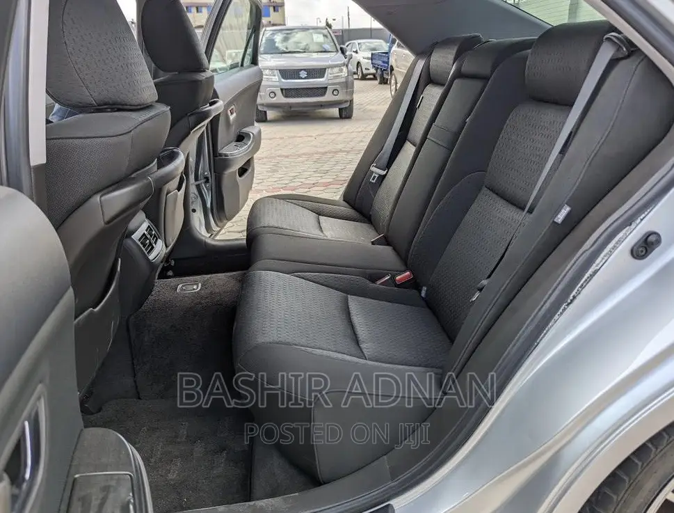 Toyota Crown 2008 Gray