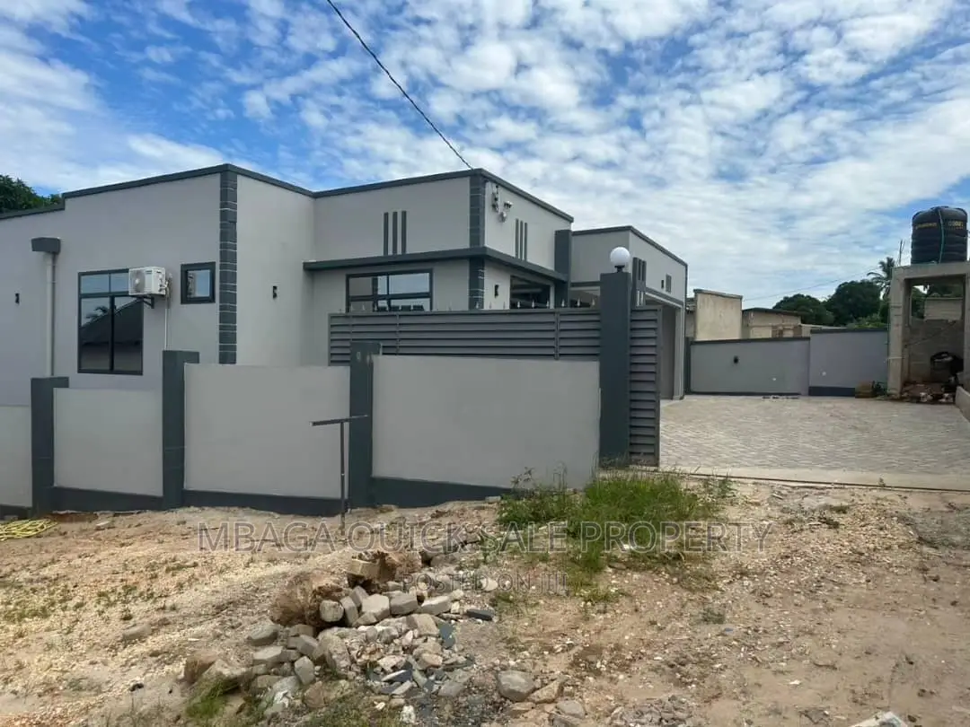 4bdrm House in Goba Kulangwa for sale