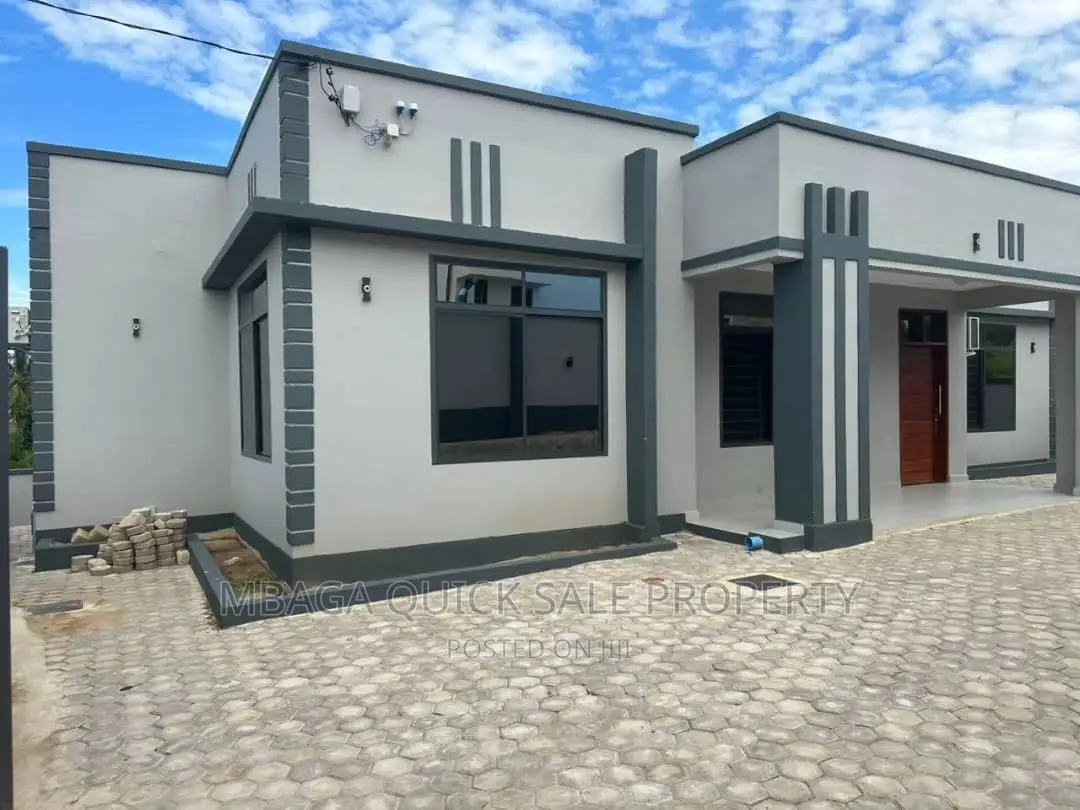 4bdrm House in Goba Kulangwa for sale