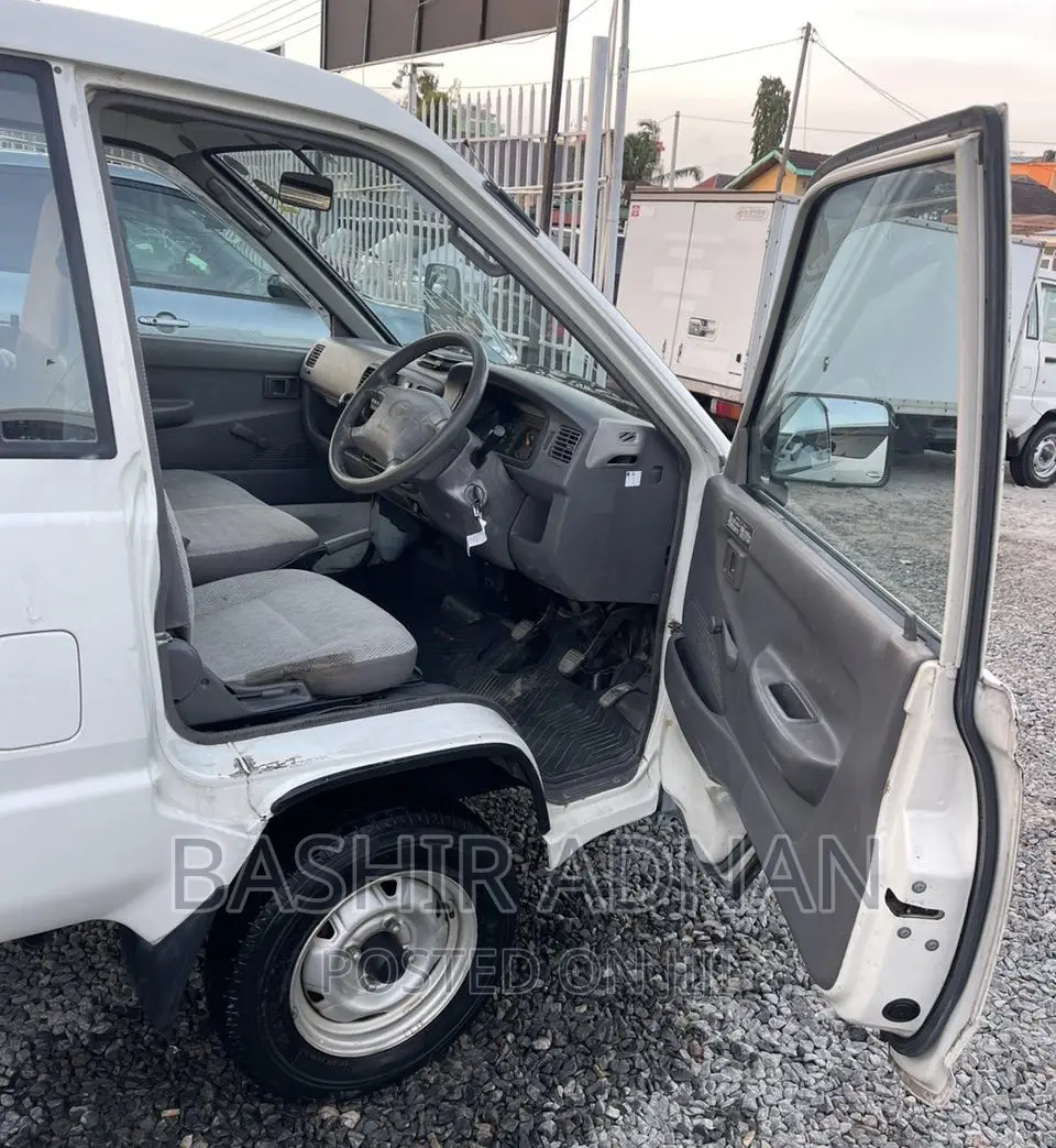 Toyota Townace Injection Truck.