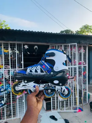 Joerex Roller Skates - Viatu Vya Matairi