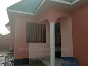 3bdrm Apartment in Mwambungu Broker, Mbagala for sale