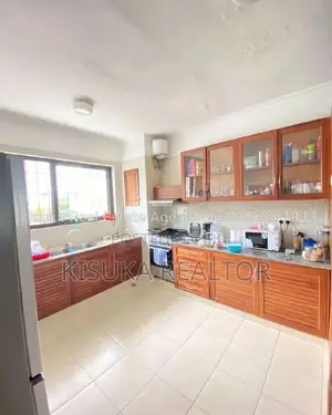Furnished 3bdrm Villa in Msasani Cape Town for rent