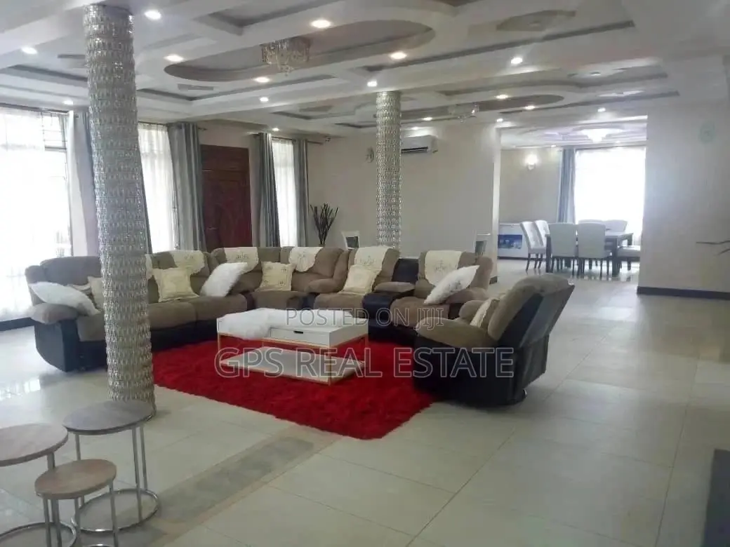 Palace For Sale At A Good Price