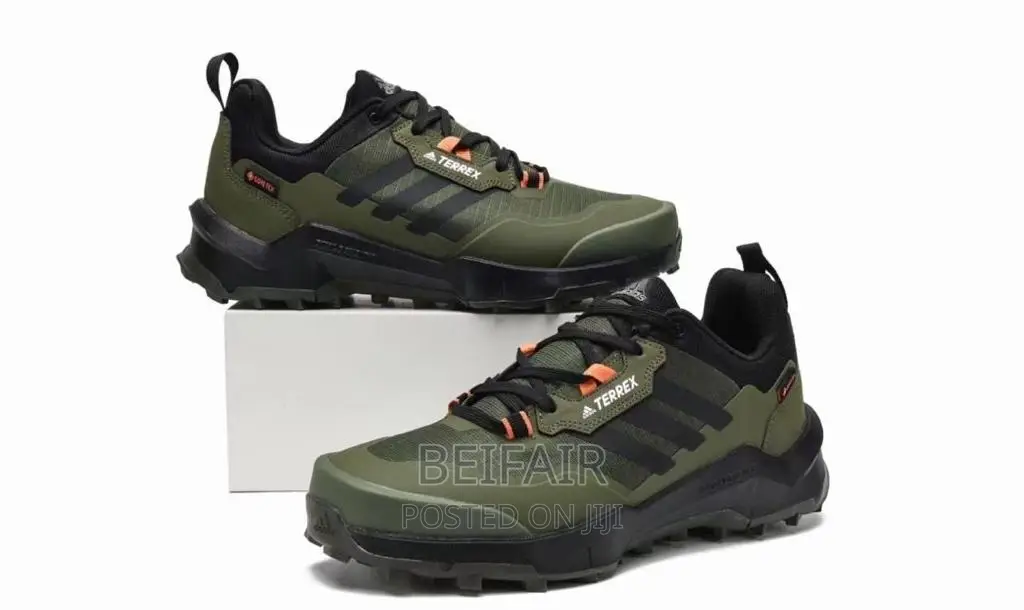 Quality Sneakers | Raba Original