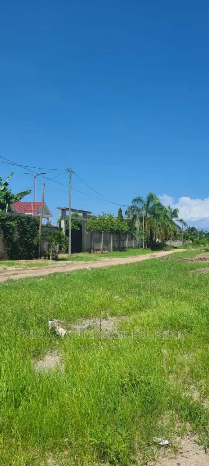 15bdrm House in Mbweni Jkt for sale