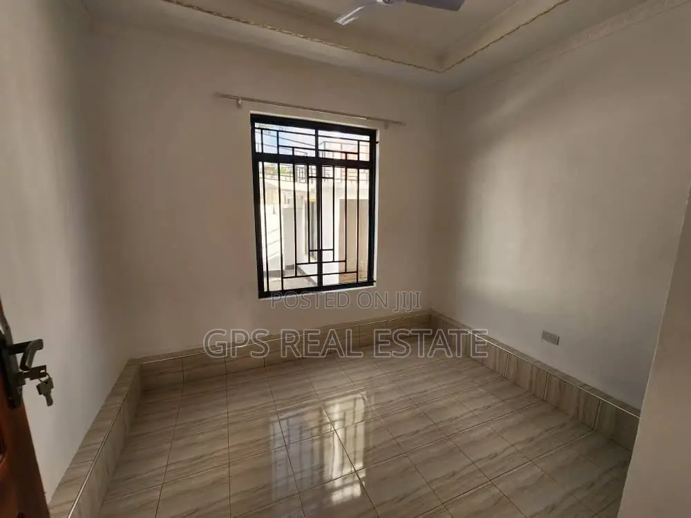 3bdrm House in Mikwambe, Kigamboni for sale