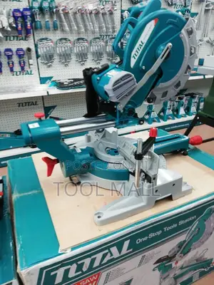 Total Sliding Mitre Saw 2400w